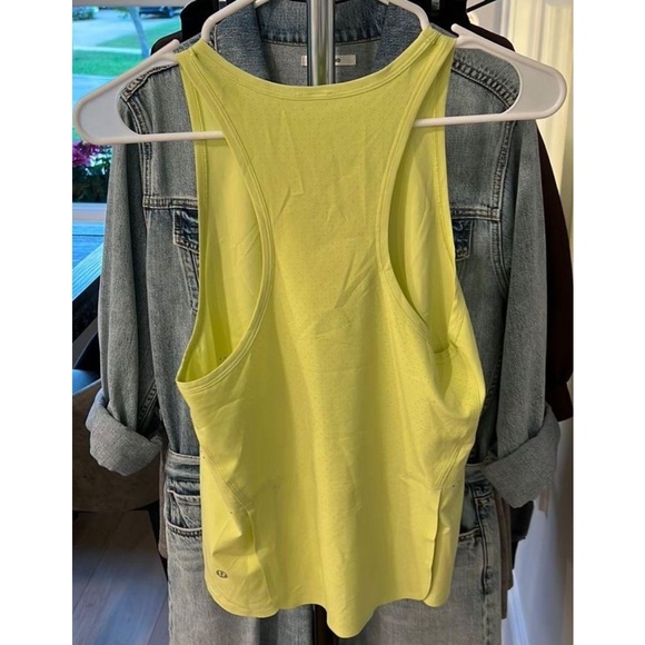 Lululemon tank - Picture 2 of 2